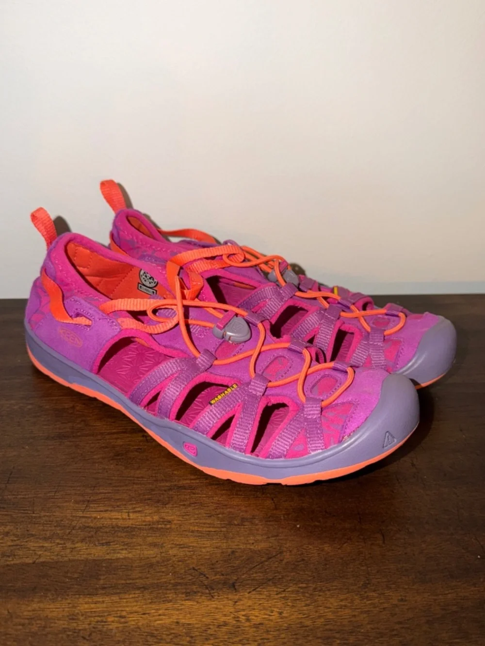 Keen Moxie Pink Orange Sneaker Sandal Youth Big Kids Size 5 Hiking